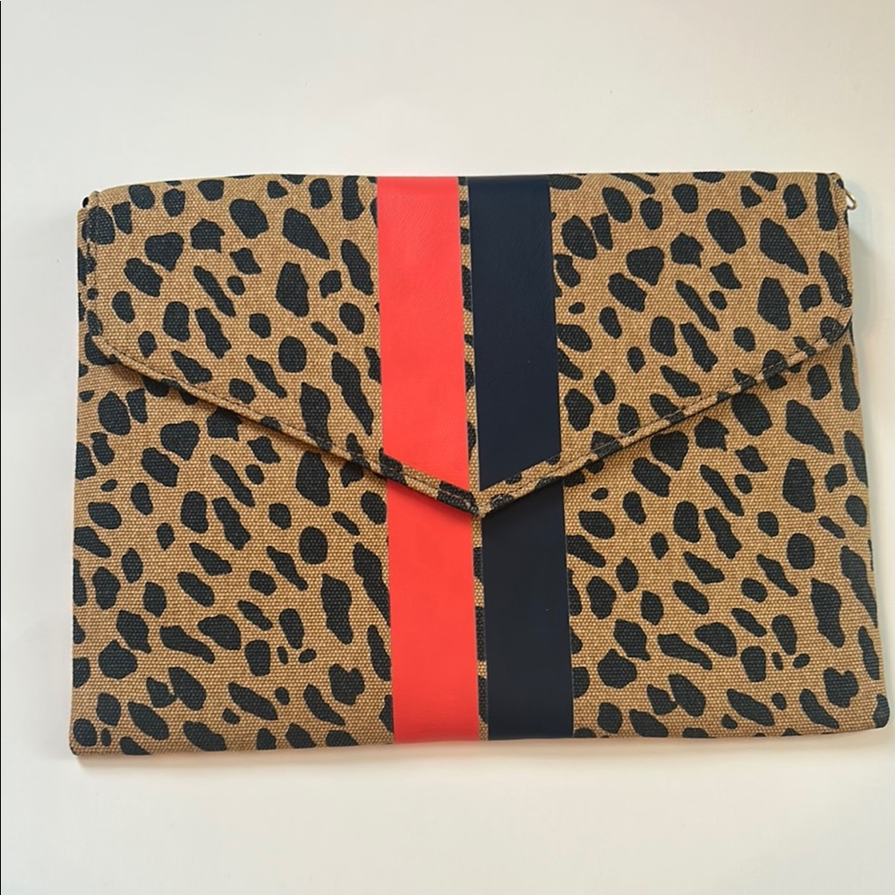 Stella & Dot Bellamy Clutch